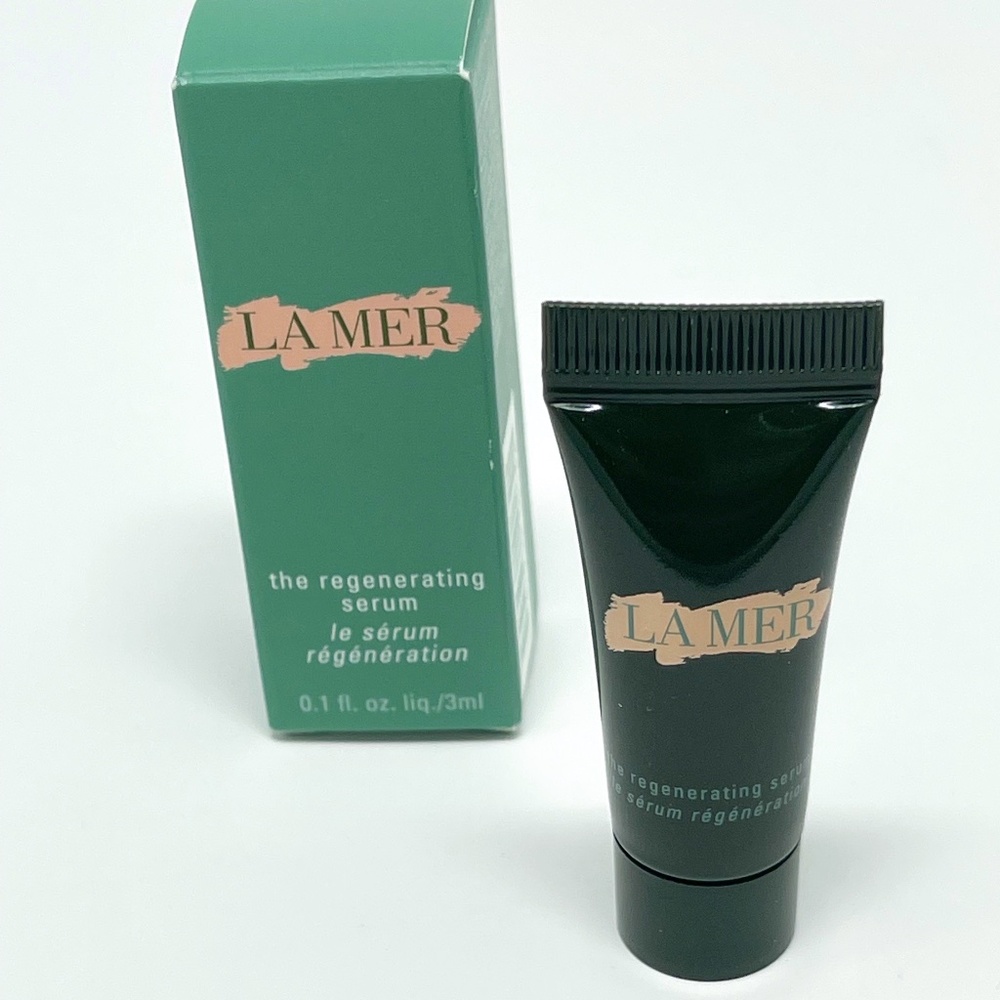 La Mer •	The Regenerating Serum .1 oz/3 ml